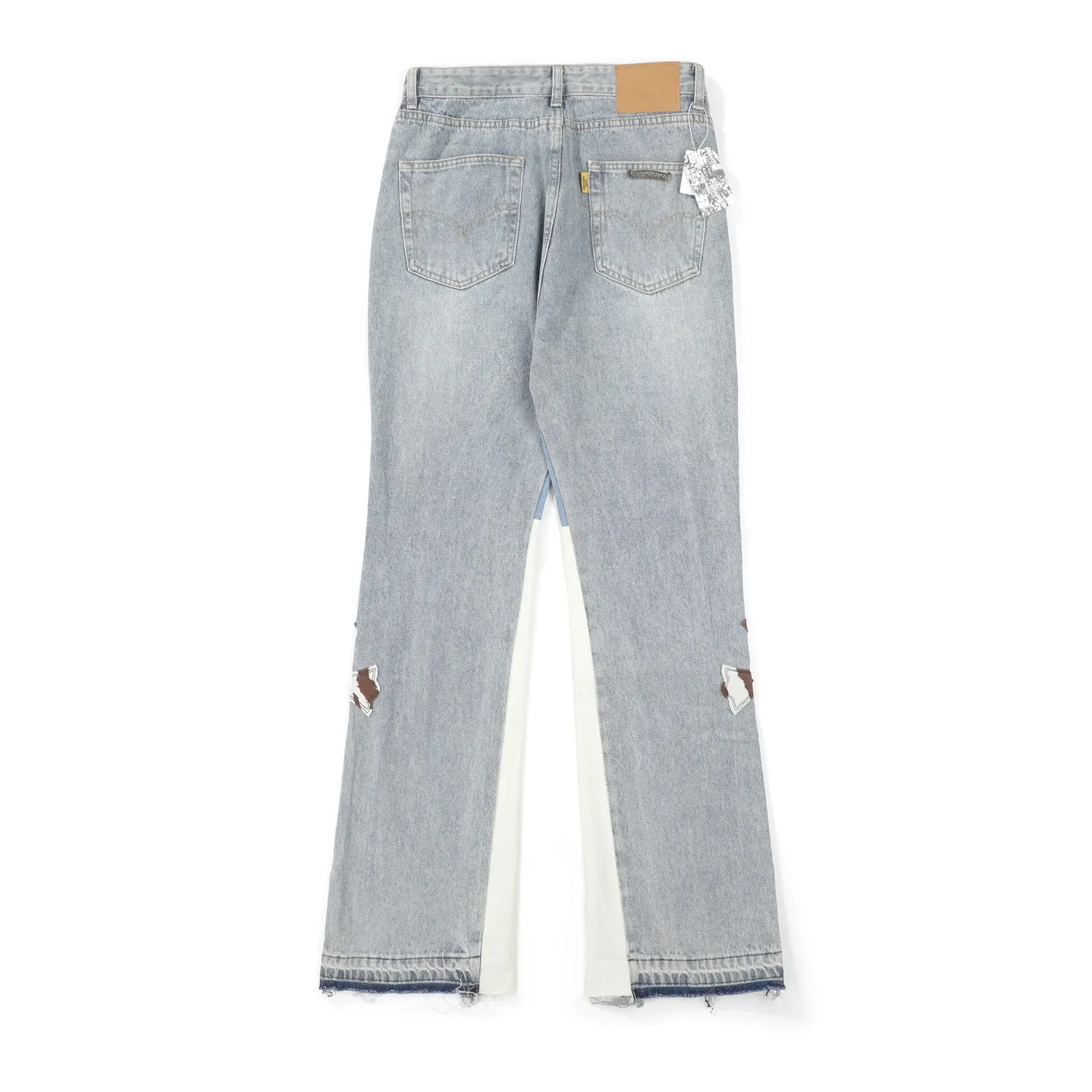 P280 Chrome Heart ｜Chrome Heart CH Heavy Industry Horsehair Spliced Flared Leather Jeans- 7*7 tannin 13.5 ammonia blue cow fabric, spliced with different colors of distressed denim, complete set of denim washing processes such as stone grinding, desizing, malaysian, hand rubbing, hanging grinding, fermentation washing, full spray, cat suede, etc. The genuine leather cross is made of natural horse hair and first-layer sheepskin. Because of the natural color of horse hair, different parts of the fur have different shades, and each pair is different, which is different from the imitation leather on the market. Each pair is the same; because the trousers are custom-made cross genuine leather trousers, they need to be disassembled many times, which is troublesome to sew and the shipment is very slow. Color: Spliced blue Size: 28 30 32 34 36